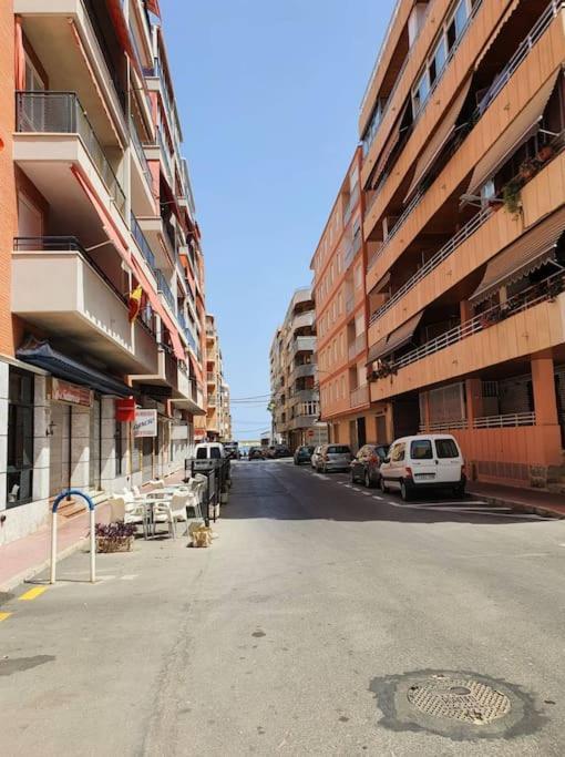 Spanish Style Apartment Near The Beach Torrevieja Exterior photo